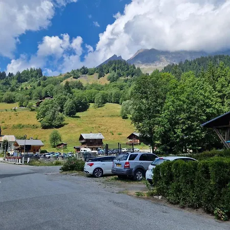 La Duchere Le Plan-la Giettaz Massif Des Aravis La Giettaz