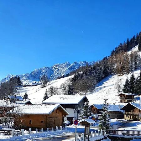 La Duchère Le Plan-la Giettaz Massif Des Aravis *