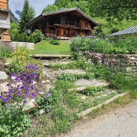 La Duchère Le Plan-la Giettaz Massif Des Aravis La Giettaz